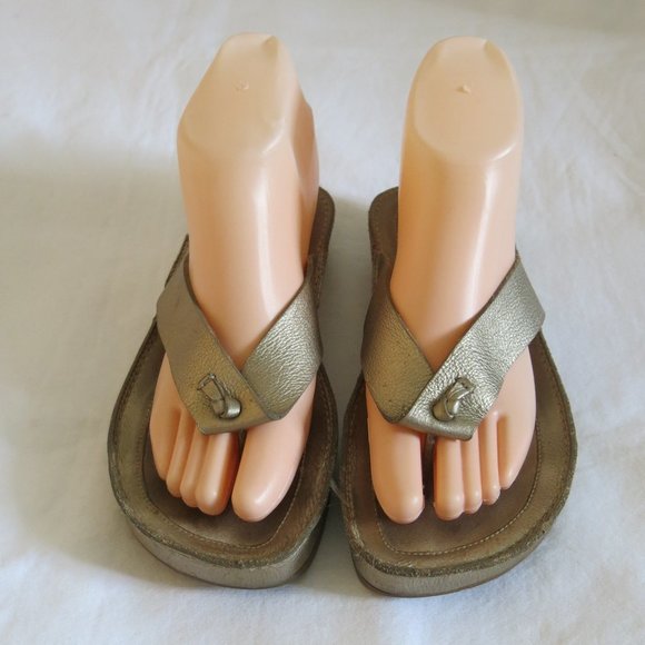 Michael Michael Kors Thong Sandal - Size 5.5 M - Picture 1 of 5